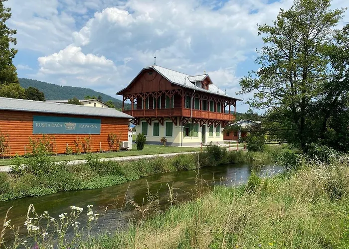 Ruska Daca 3* Любляна